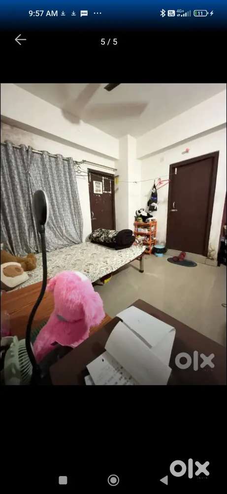 2bhk semi furnished flat for rent on immediate basis