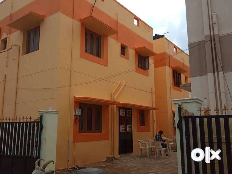 2 bhk House east facing in first floor ponnagar