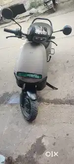 Brand New Condition Ola Scooter 2024 Model, 4000 km run only.