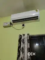 Voltas 1.5 ton 3 star split inverter AC