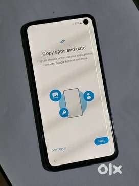 Galaxy S10e 8GB RAM + 128 ROM