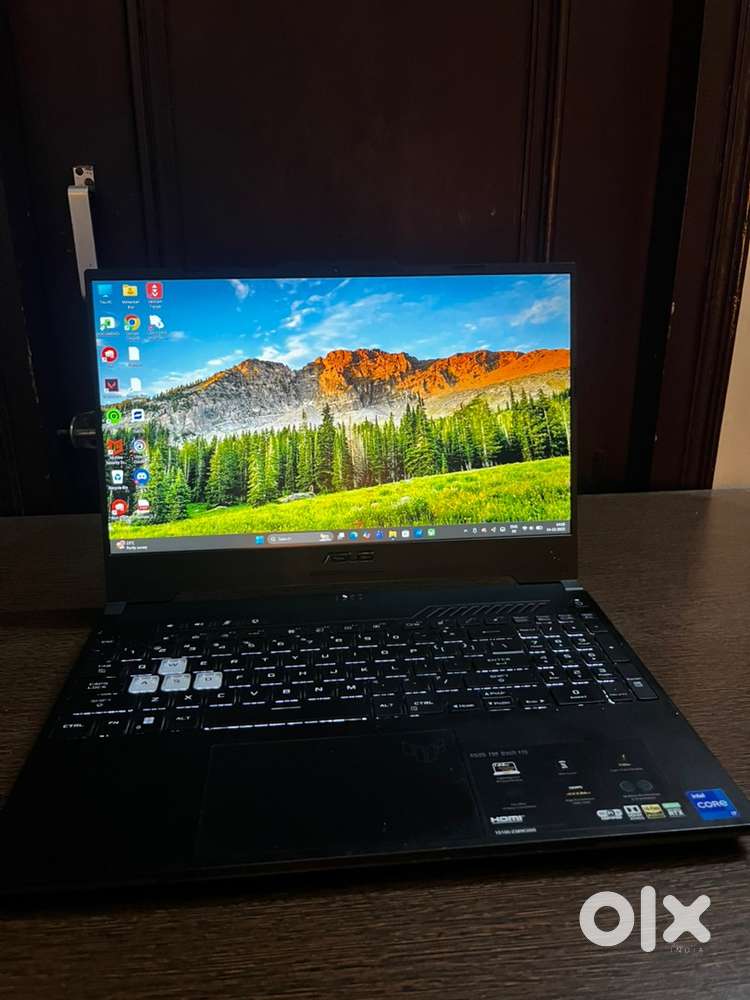 Asus Tuf dash f15 (i7 12th gen, 16gb ram , rtx 3050)