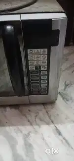 kitchen microwave oven