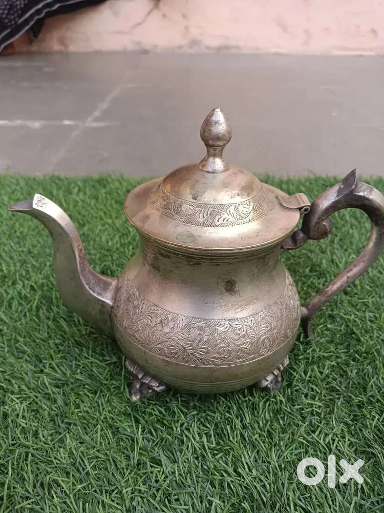 જૂની તાંબા પીતળ ની એન્ટીક વસ્તુઓ  કિંમત માત્ર વહાર્ટસપ પર