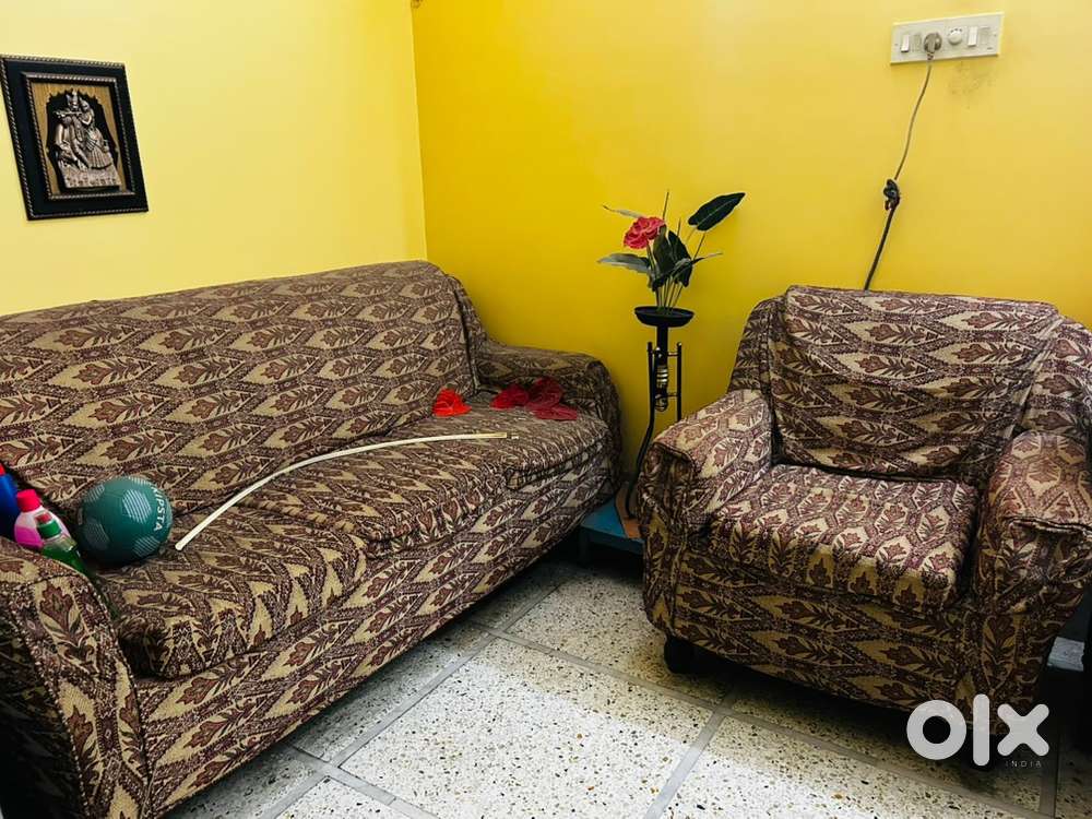 Sofa and furniture sale