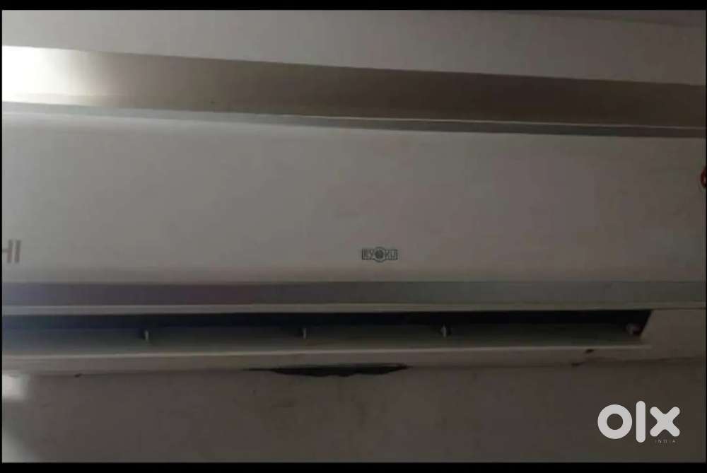 Hitachi split AC 1.5 ton