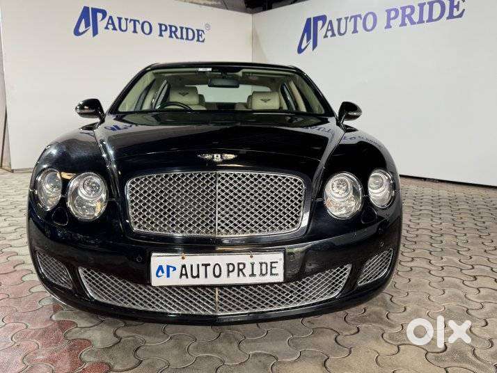Bentley Flying Spur V8, 2011, Petrol