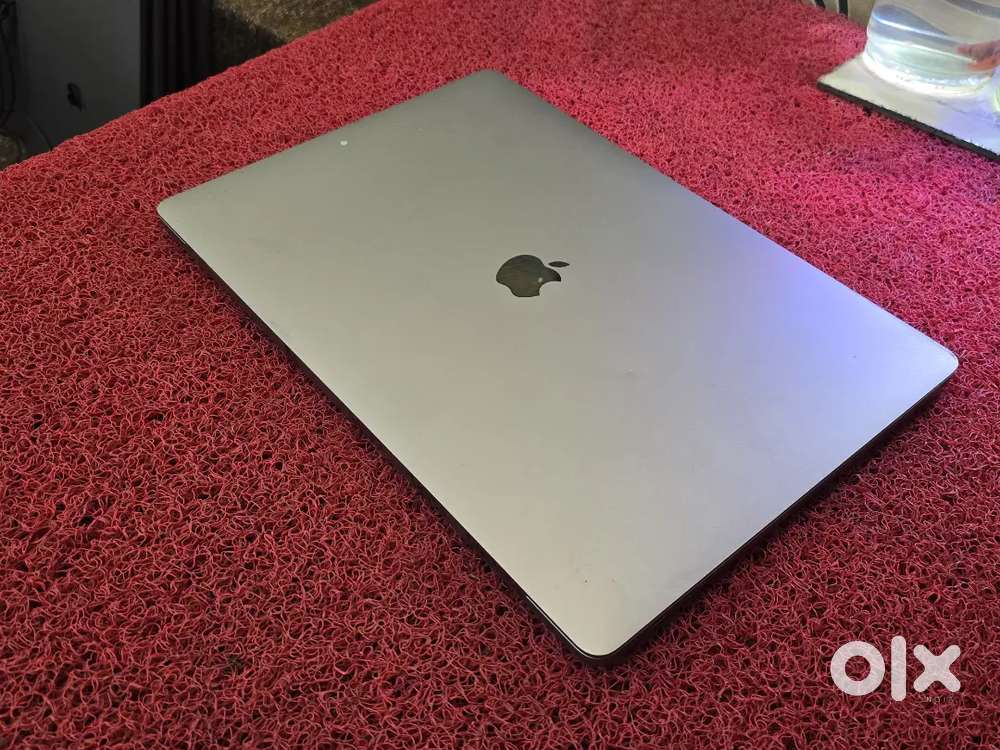 Apple Macbook Pro 2021 i7 16gb 512gb 5.5gb Graphics 16inch Retina
