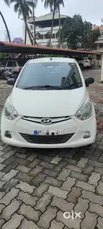 Hyundai EON 2013 Petrol Well Maintained
