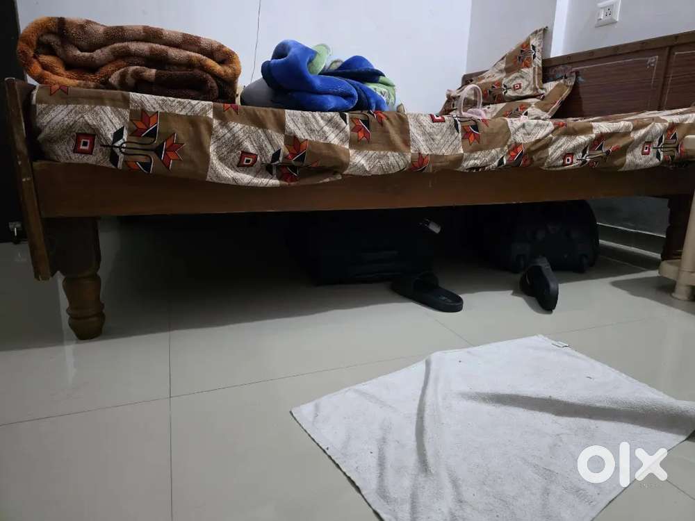 Sagwani King size wooden bed for sale