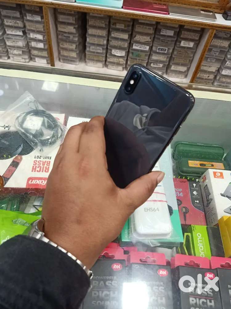 iphone xs max for sale 15000