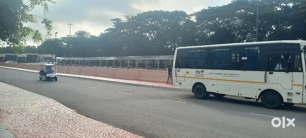 കാഞ്ഞിരപ്പള്ളി ഈരാറ്റുപേട്ട റോഡിനടുത്ത്