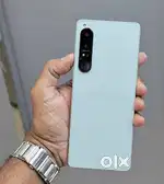 Sony Xperis 1 Mark 4 (1 iv)