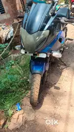 Pulsar 220