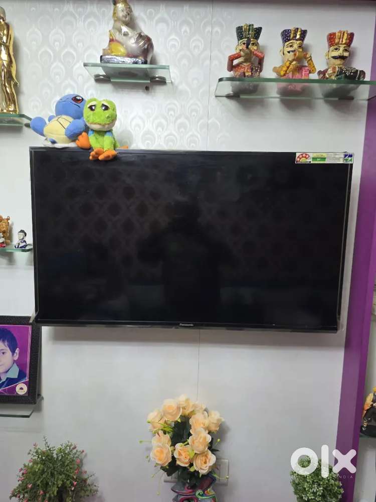 Panasonic LED TV 43 Inches For Sale