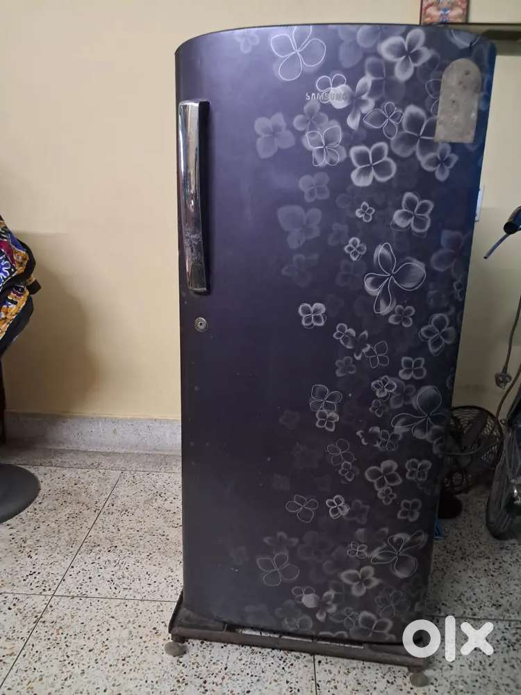SAMSUNG FRIDGE FOR SALE