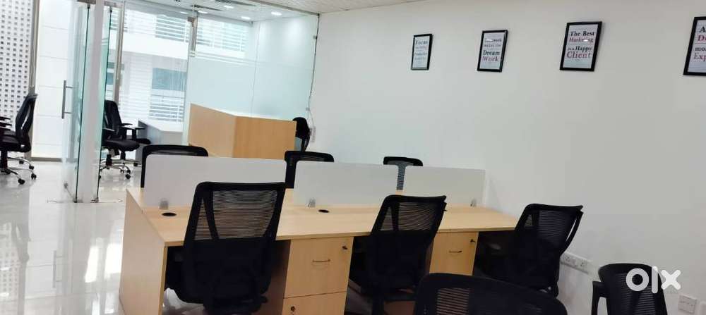 Office Available for Rent on Expressway