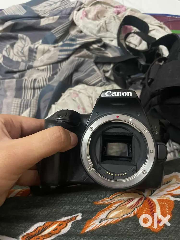 Canon 200d Mark ii 4k DSLR