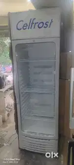 CELFROST 400 LTR VISI COOLER