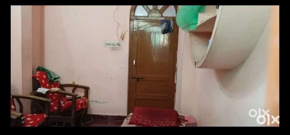 1 room for rent