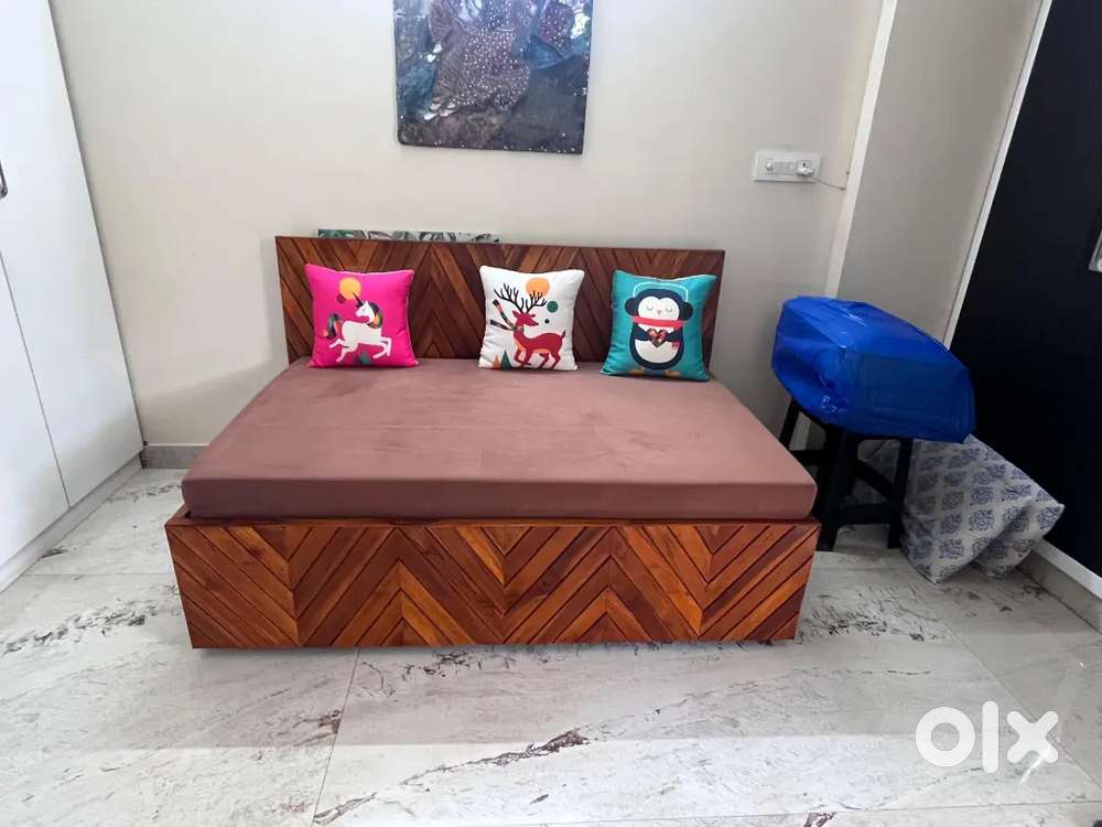 Deewan cum Bed 6×5 ft