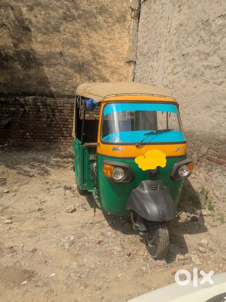 Piaggio Auto CNG