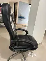Office revolving chair