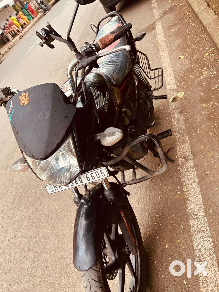 *Honda Shine* The bike is in Awesome condition.