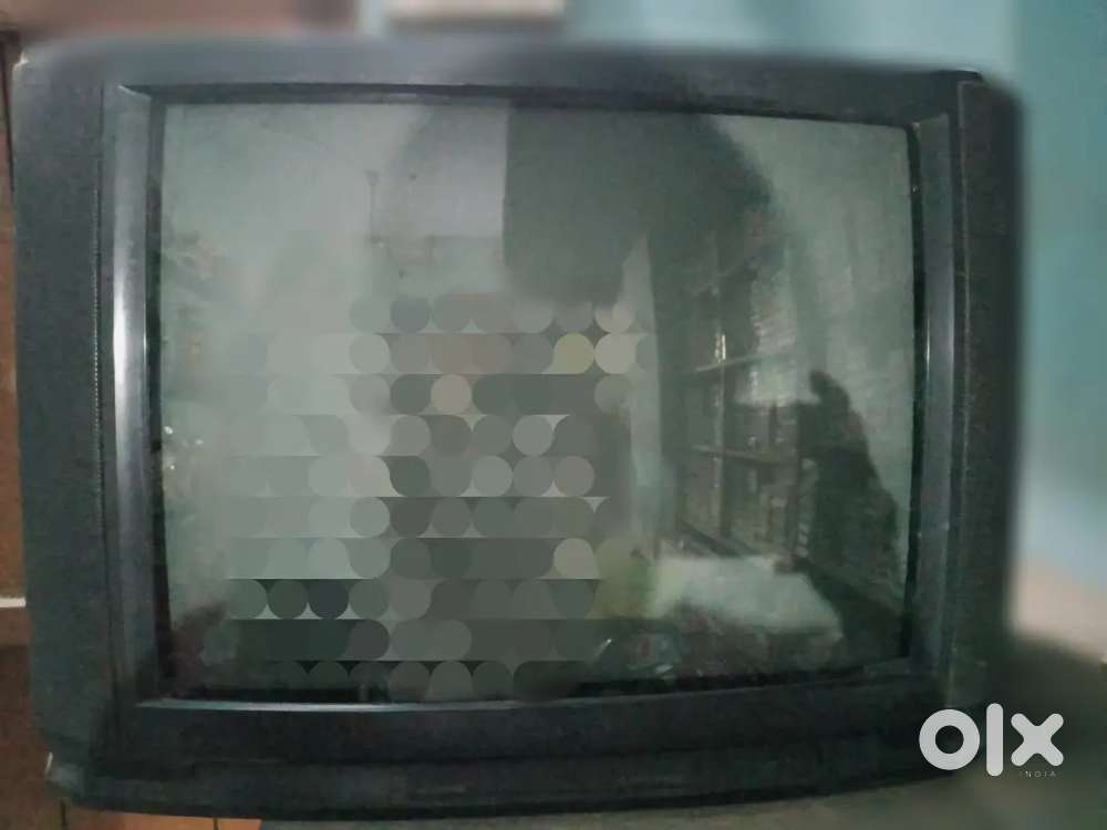 Akai television colored