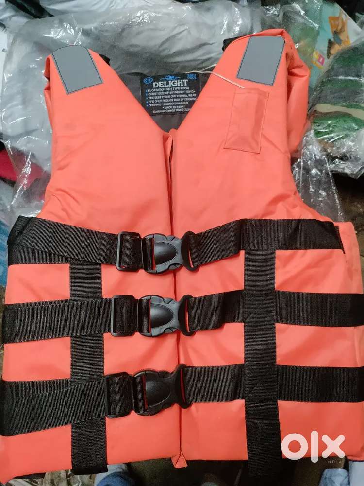 Life jacket unisex unused little dust only