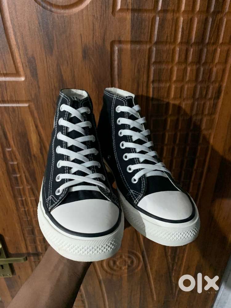 Converse shoes