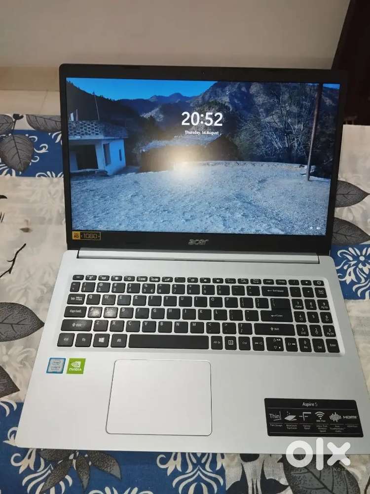 Acer laptop, 15.6 inch, intel  i5 , NVIDEA  512gb SSD, 8 GB RAM