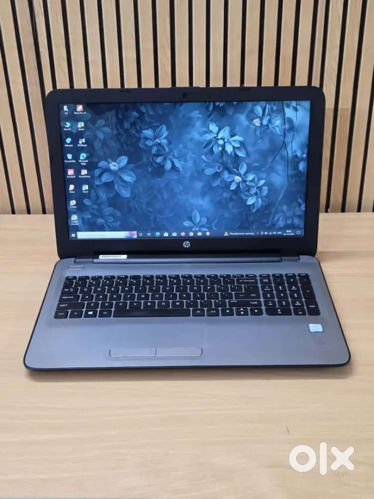 HP LAPTOP 8 GP RAM 128 GP SSD 500 GP HDD WIFI WEBCAM I3 PROCESSOR WIND