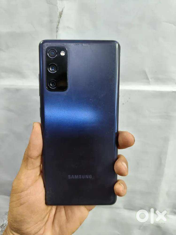 Samsung S20 fe 4g 8gb ram 256gb