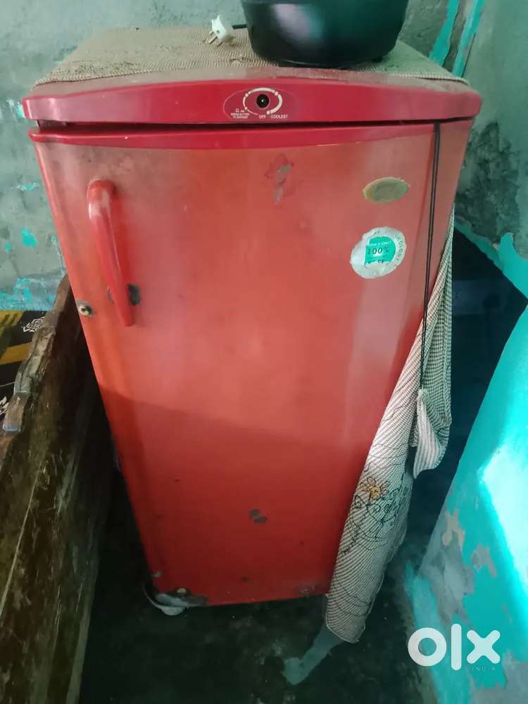 Godrej ka freez ha cheya to batana