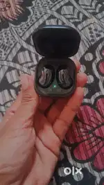 Samsung galaxy air buds