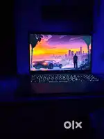 ASUS Vivobook 15 - GTA Ready (Silver body, 8GB Ram, 256GB SSD)