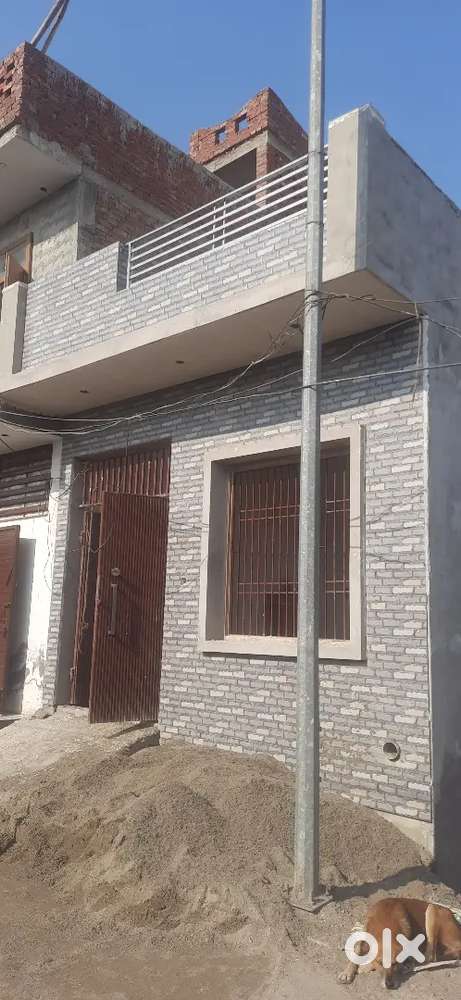 New house for sale pura padho te msg kro