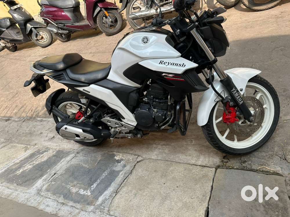 Less used single hand vehicle