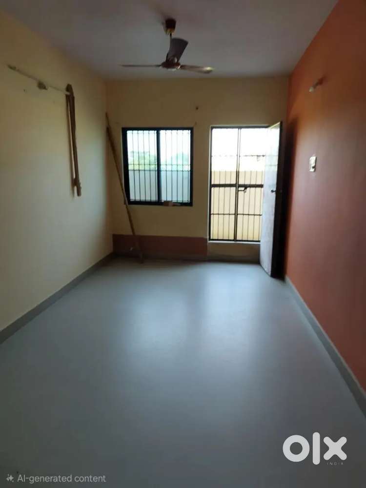 3BHK Semi-Furnished Apartment with Covered Parking – Immediate Sale