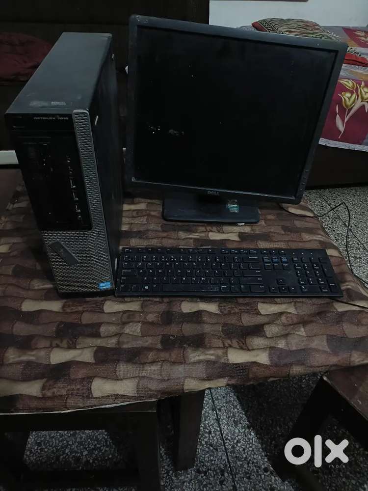 Computer Desktop Sale