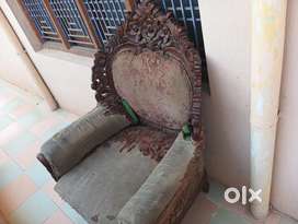 Rajasthani Sofa Rs 10000/ Ten thousand only kalyanadurg road papampeta