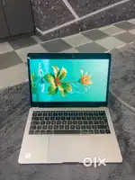 Apple MacBook Pro 13inch i7 A1706 2016 Camera ossue Warranty & Bill