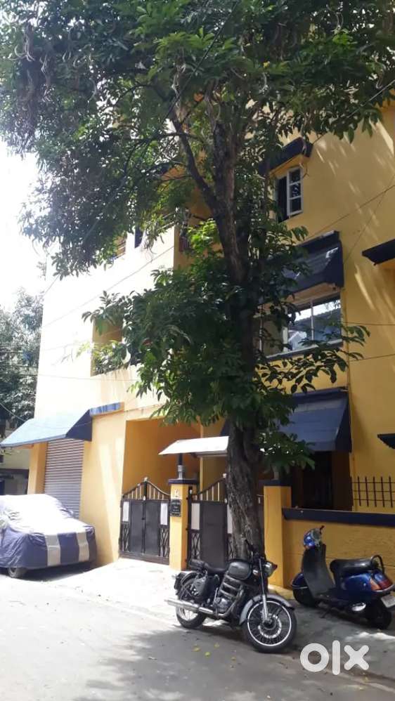 Shop / godown 2BHK for lease