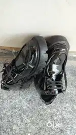 Leo's Fitness Shoes