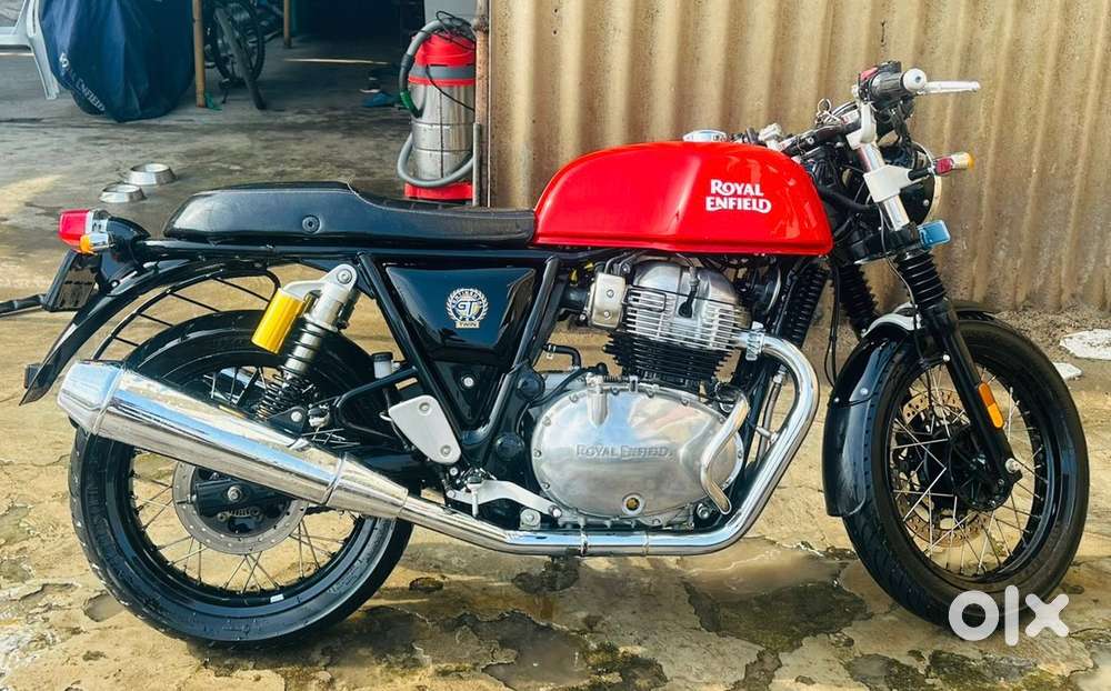 Royal Enfield GT 650 RED