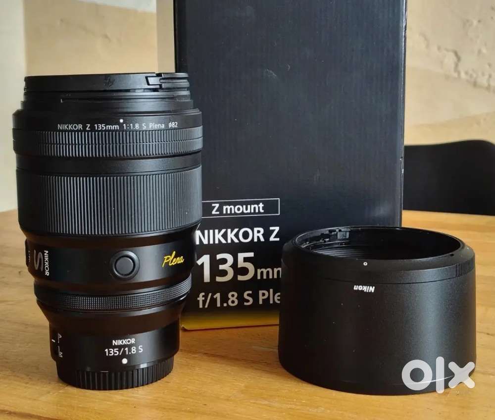 Nikkor Z 135mm f/1.8 S Plena Lens w Full Accessories plus Warranty