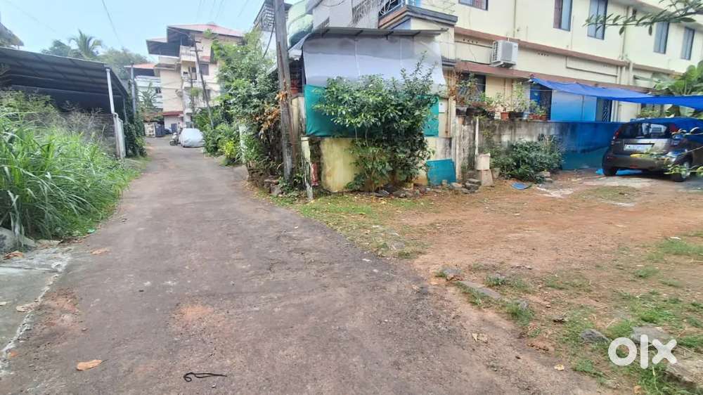 4, cent Polt for sale near NGO quarters Kakkanad