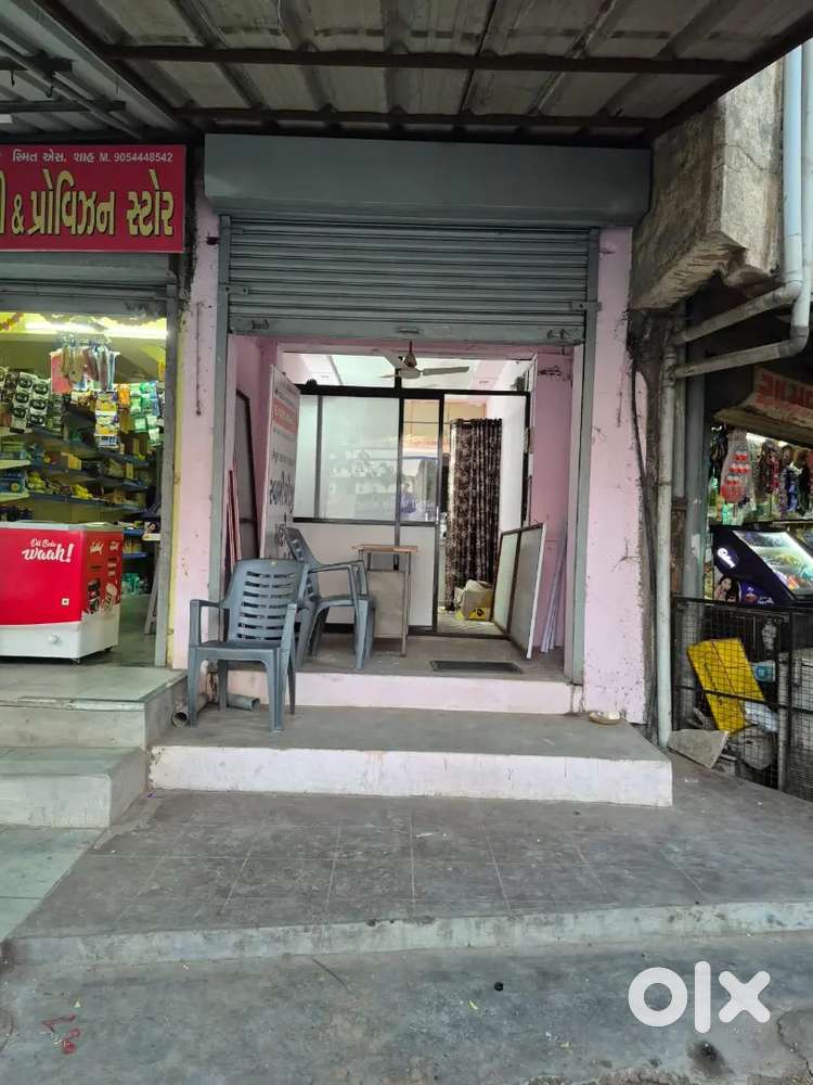 For Rent  Opp Navapura Police station R.V.Desai Road Baroda