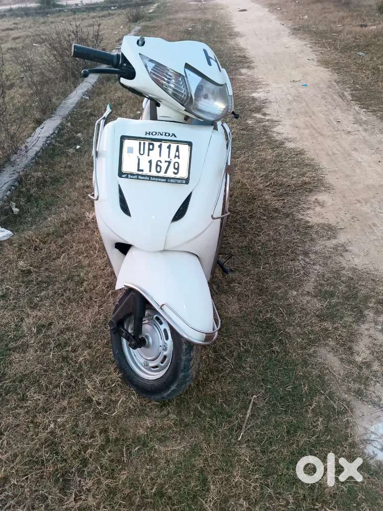 Activa 2013 model price 25000